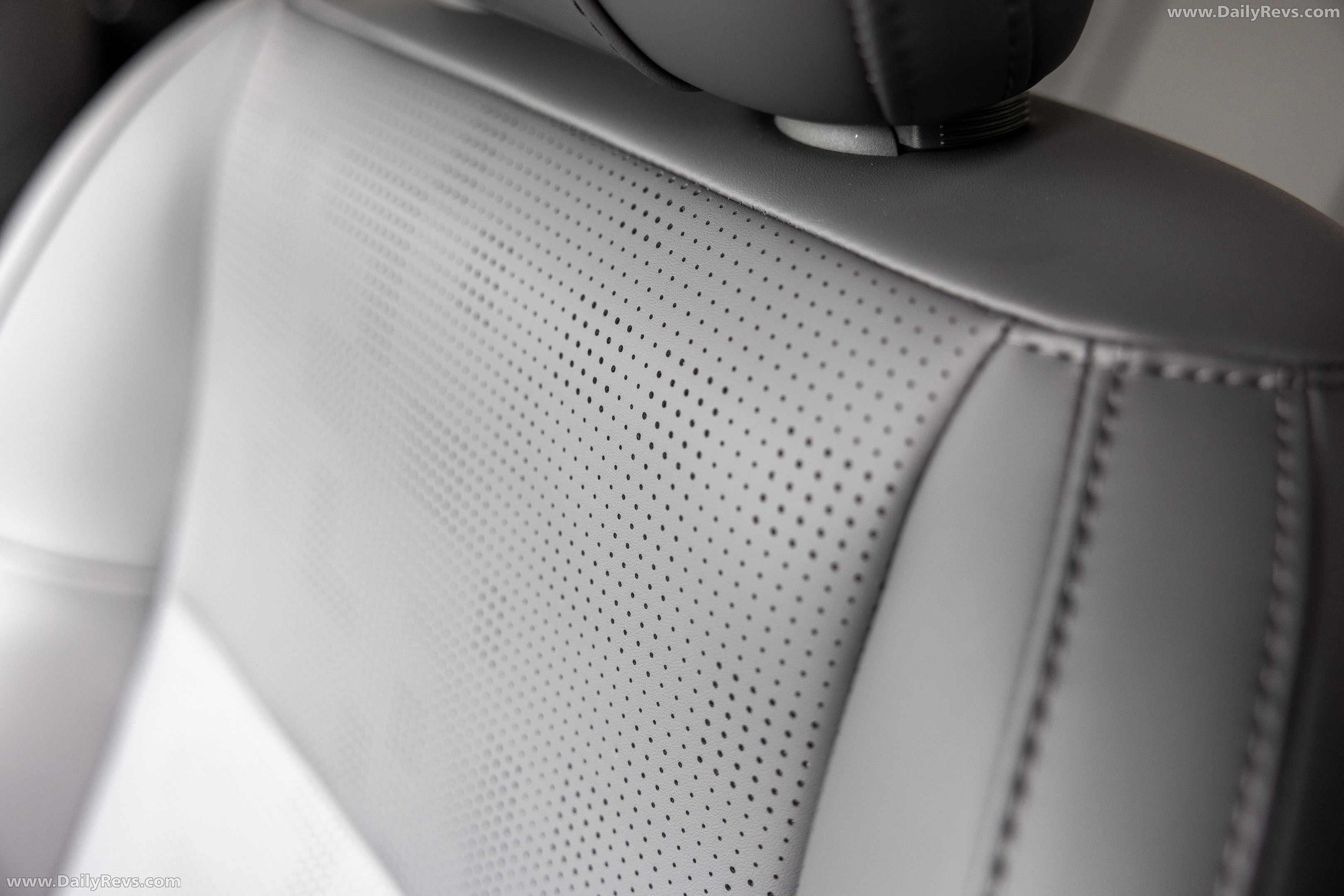 2026 Leap Motor B05 EV Interior